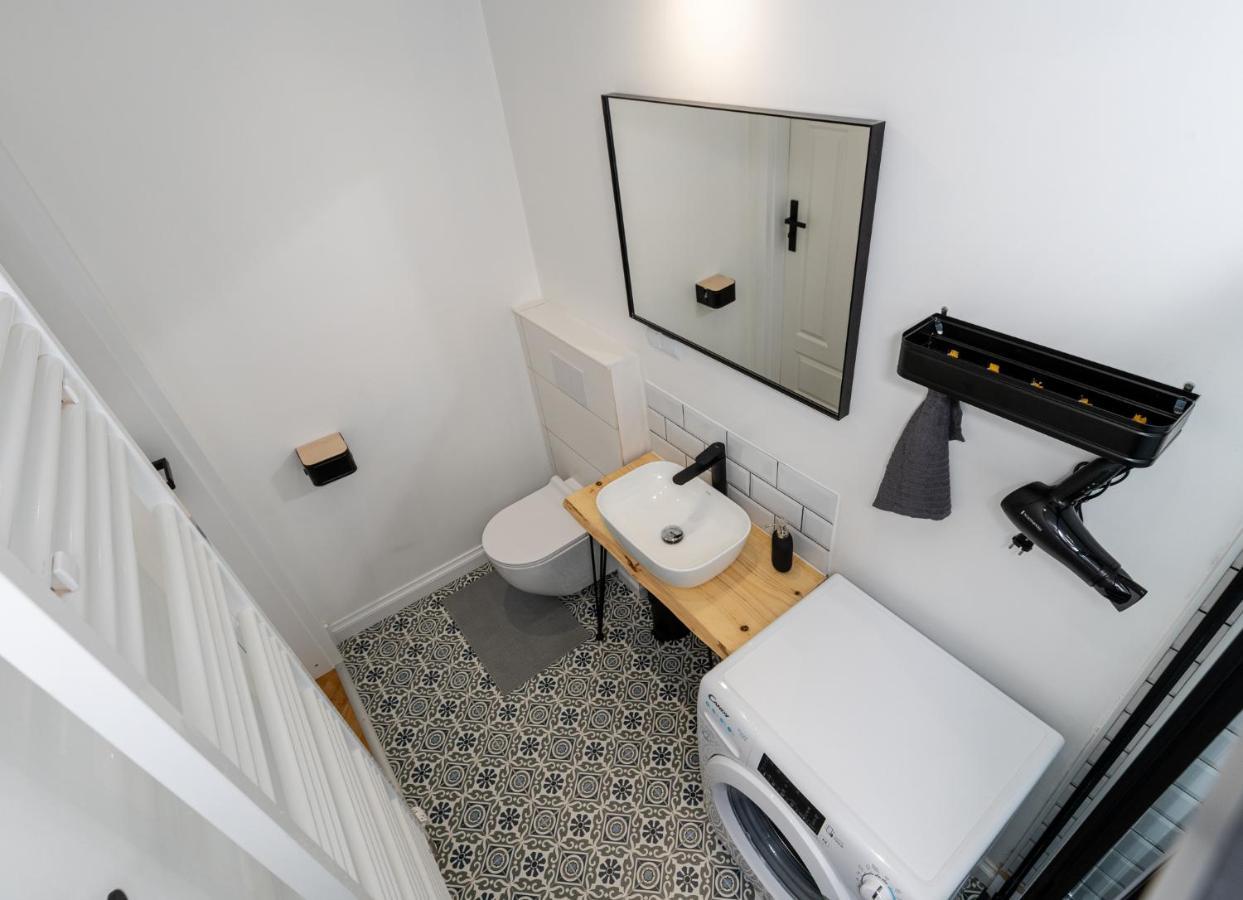 Charming Aparments In Perfect Location Apartment Красков Екстериор снимка